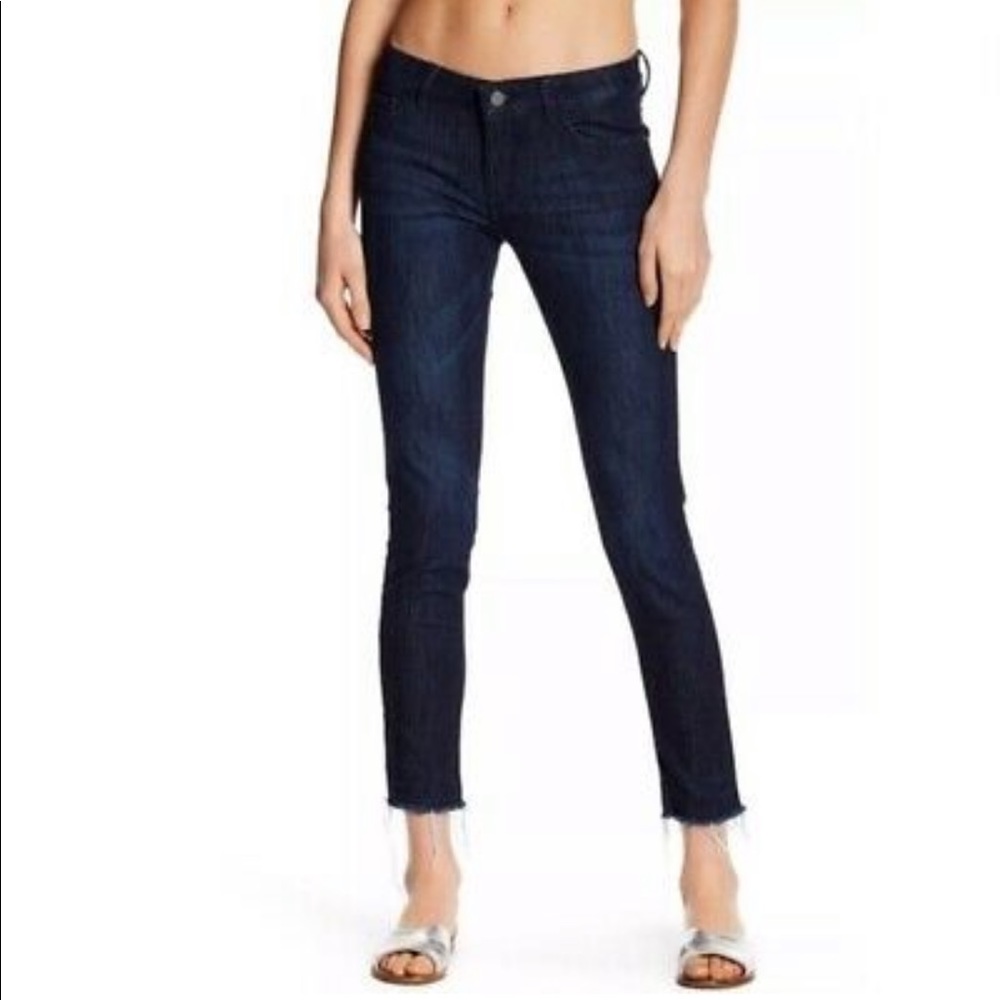 DL1961 Skinny Ankle size 26 Dark Wash